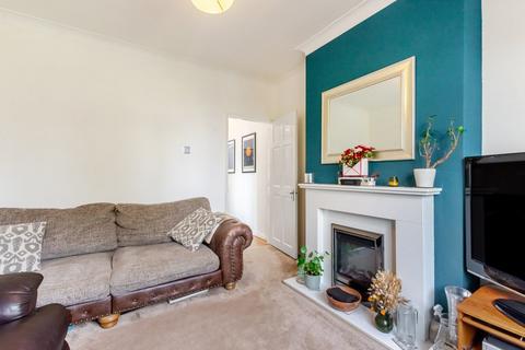 3 bedroom maisonette for sale, Parkview Road, London, SE9