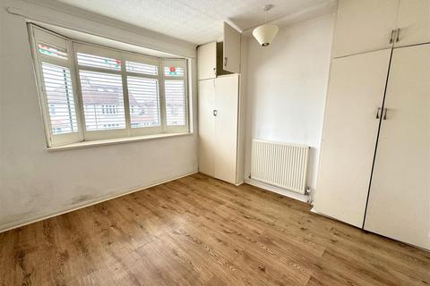 47 Malvern Avenue, Bexleyheath, DA7 5LE