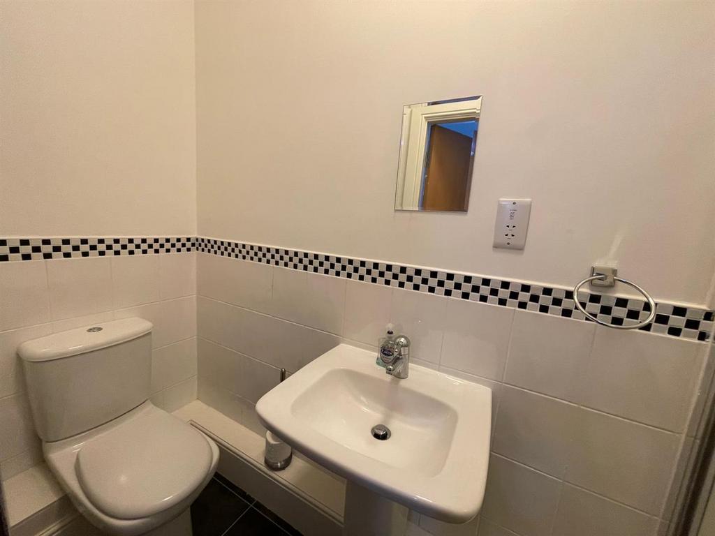 Photo 7.jpg