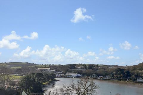 11 Tregothnan Road, Truro, TR1 1QS