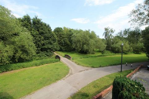 2 bedroom end of terrace house to rent, Willson Avenue, Derby DE23