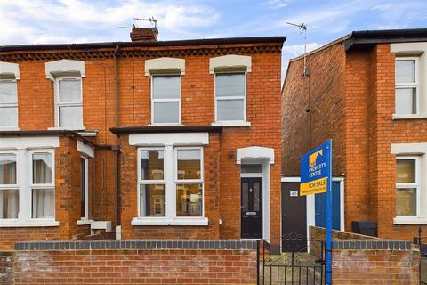 45 Armscroft Road, Gloucester, GL2 0SJ