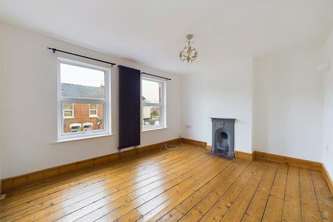45 Armscroft Road, Gloucester, GL2 0SJ