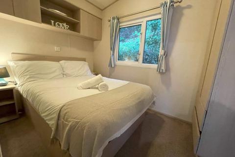 2 bedroom static caravan for sale, Saltern Holiday Park