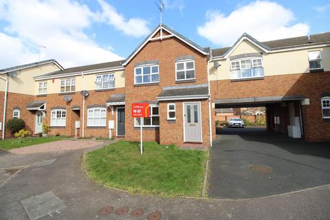 3 bedroom semi-detached house to rent, Marlow Drive, Branston DE14