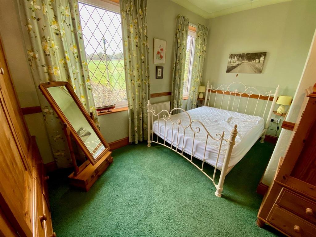 Bedroom front.jpg