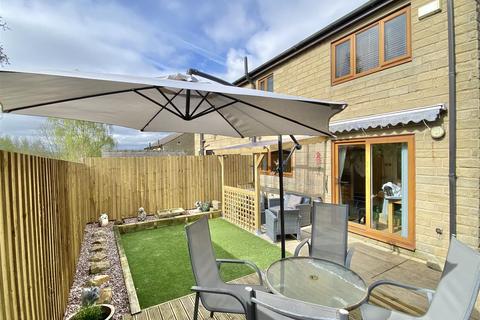 3 bedroom semi-detached house for sale, South Marlow Street, Hadfield, Glossop