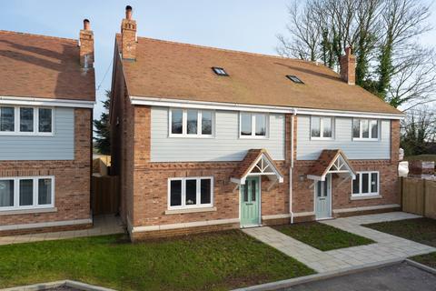 4 bedroom semi-detached house for sale, Mill Lane, Shepherdswell