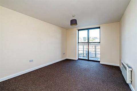 2 bedroom flat to rent, Comberton Terrace, Worcestershire DY10