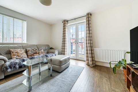 20 Ampthill Way, Faringdon, SN7 7LE