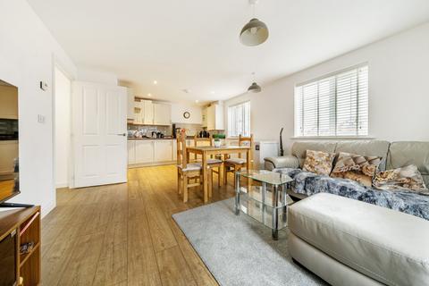 20 Ampthill Way, Faringdon, SN7 7LE