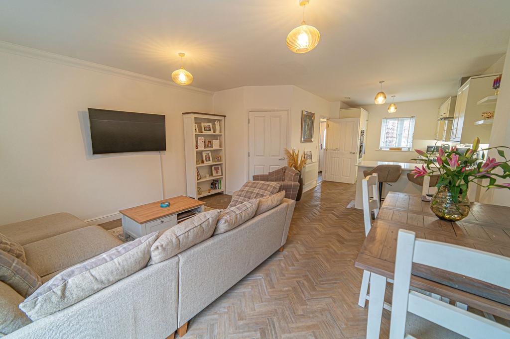 Living Room/Dinning Room