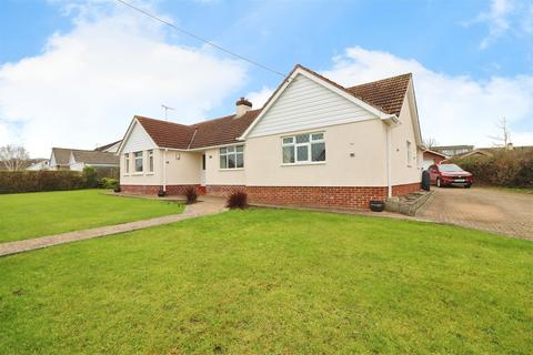 15 Allenstyle Drive, Yelland, Barnstaple, EX31 3DY
