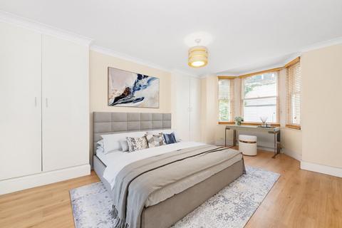 2 bedroom apartment for sale, Farquhar Road, Crystal Palace, London, SE19