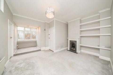 undefined, Popes Avenue, Strawberry Hill TW2