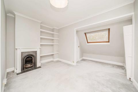 undefined, Popes Avenue, Strawberry Hill TW2