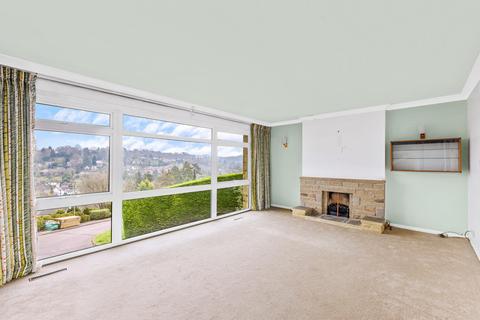 27 Dunedin Drive, Caterham, CR3 6BA