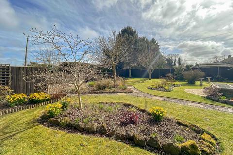 2 bedroom semi-detached bungalow for sale, Hillington