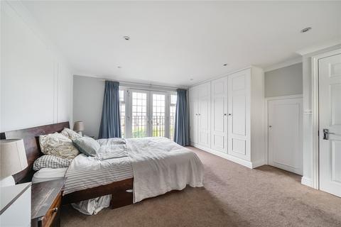 23 Manor Road North, Esher, KT10 0AA