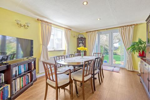 4 bedroom detached bungalow for sale, Braintree Road, Dunmow CM6