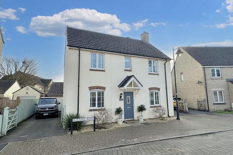 66 Buzzard Road, Calne, SN11 9RW