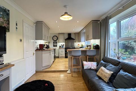 11 Chater Drive, Sutton Coldfield, B76 2BJ