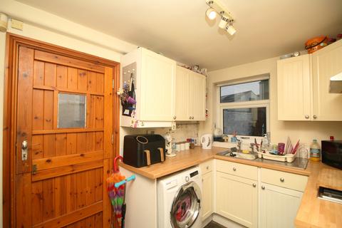 2 bedroom terraced house for sale, Garstang Road North, Wesham PR4