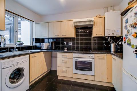 3 bedroom semi-detached house for sale, Aberfield Drive, Wakefield WF4