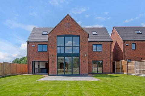 6 bedroom detached house for sale, Washbrook Lane, Allesley, CV5 9RR