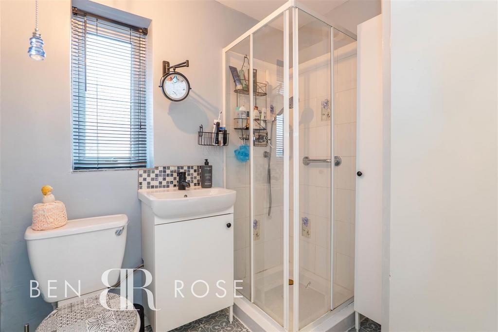 Bedroom Two Ensuite