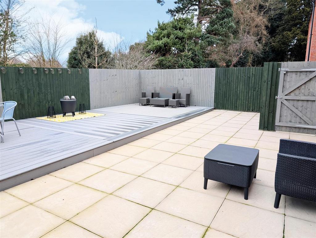 Garden 1.jpg