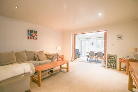 3 bedroom end of terrace house for sale, Holland Pines, Bracknell, RG12