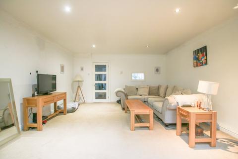 3 bedroom end of terrace house for sale, Holland Pines, Bracknell, RG12