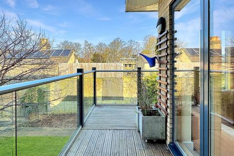 2 bedroom apartment for sale, Long Road, Cambridge