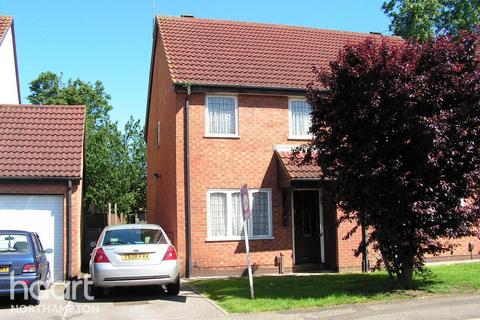 3 bedroom semi-detached house to rent, Longford Avenue, Northampton