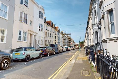 1 bedroom flat for sale, Lansdowne Street, Hove, BN3