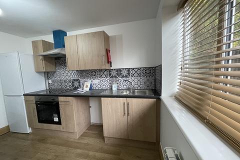 1 bedroom flat to rent, Urban Road, Doncaster DN4