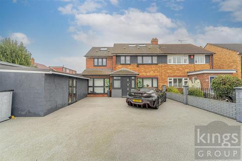 4 bedroom semi-detached house for sale, Holmesdale, Waltham Cross