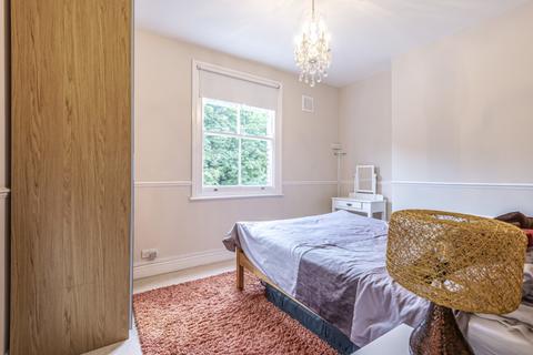 2 bedroom flat to rent, Waldram Park Road London SE23