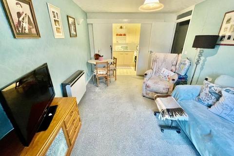 1 bedroom apartment for sale, Glenrose Court, Sidcup, Kent, DA14