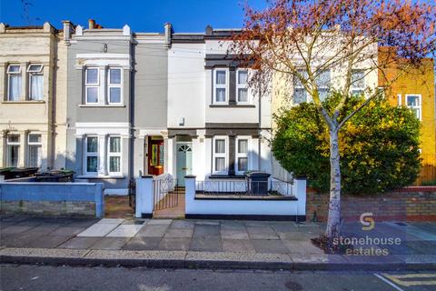 3 bedroom terraced house to rent, Eleanor Road, Bounds Green, London, N11