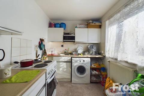 2 bedroom maisonette for sale, Cottington Road, Feltham, TW13