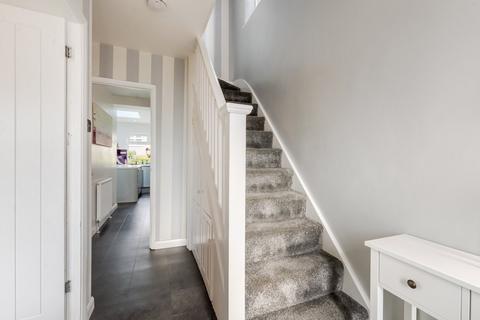127 Longmead Drive, Sidcup, DA14 4NY