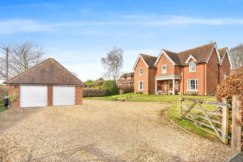 4 bedroom detached house for sale, Gascoigne Lane, Alresford SO24