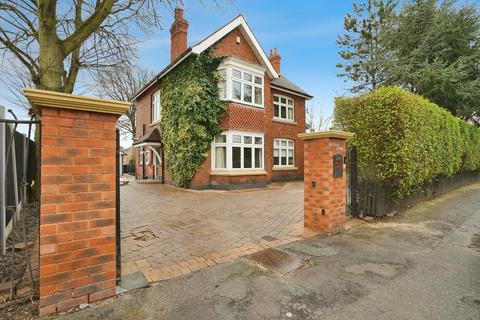 5 bedroom detached house for sale, Station Road, Bawtry, Doncaster