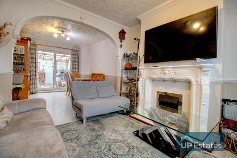 7 Alder Road, Coventry, CV6 7DN