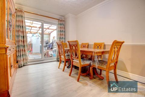 7 Alder Road, Coventry, CV6 7DN