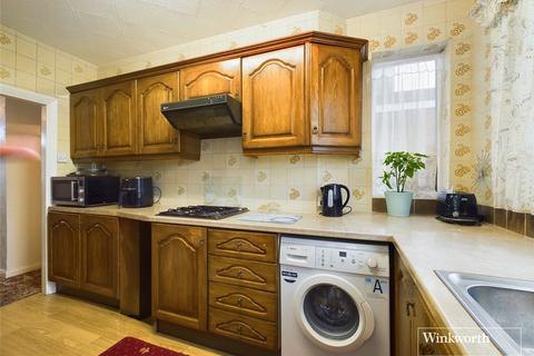 3 bedroom semi-detached house for sale, Princes Avenue, London NW9