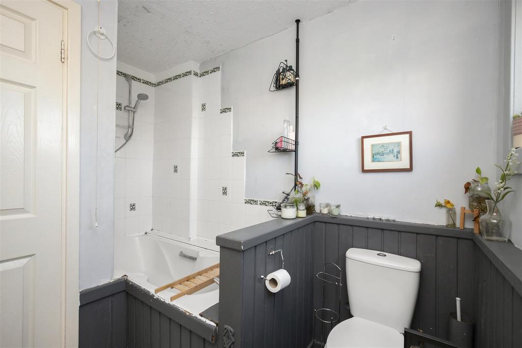 32 Fernie Place 24.jpg