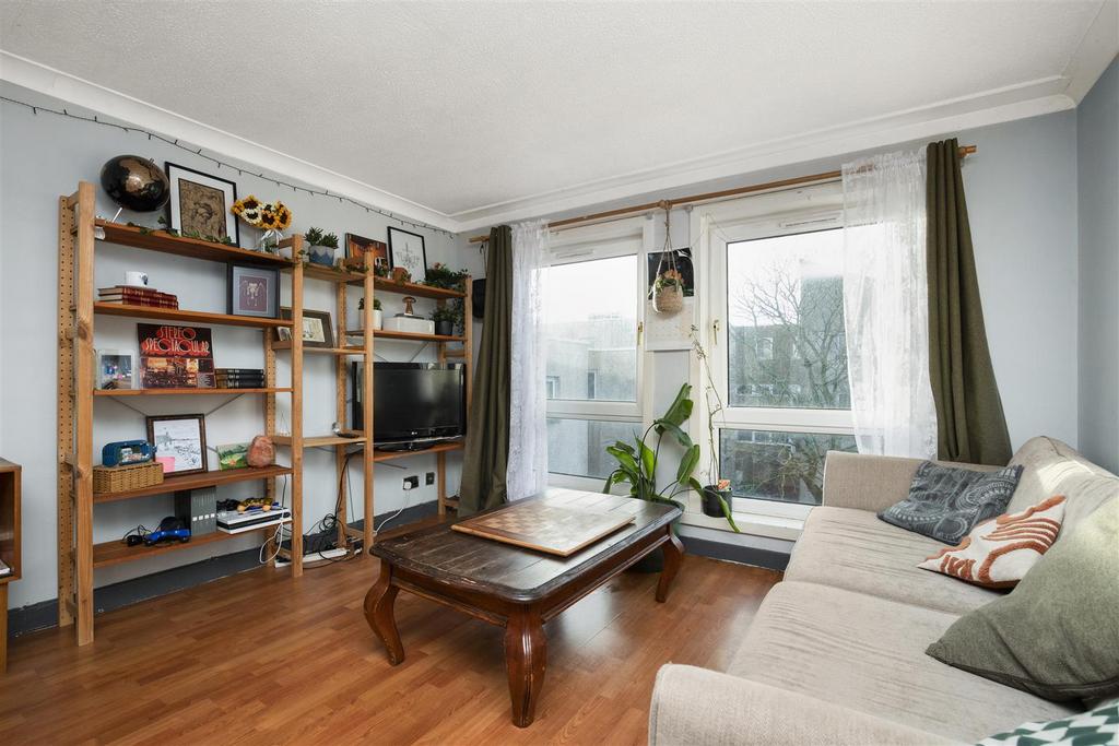 32 Fernie Place 11.jpg